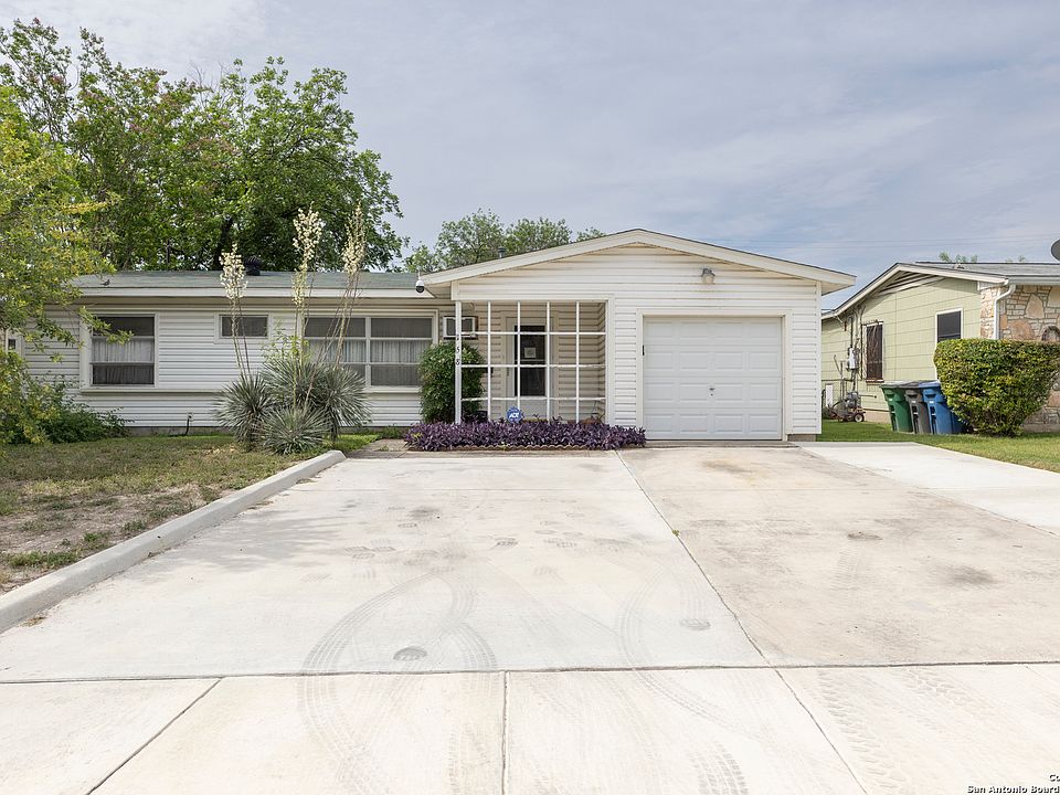1st image of 158 Lively Dr