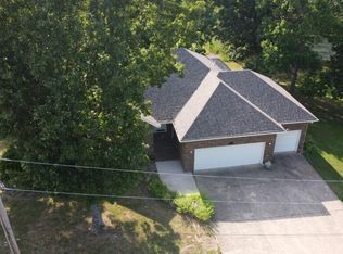 1701 Cottontail Ln, Ava, MO 65608