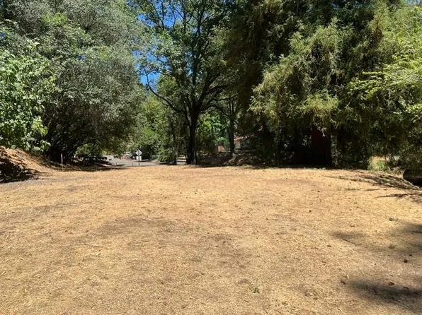 Clay St, Placerville, CA 95667