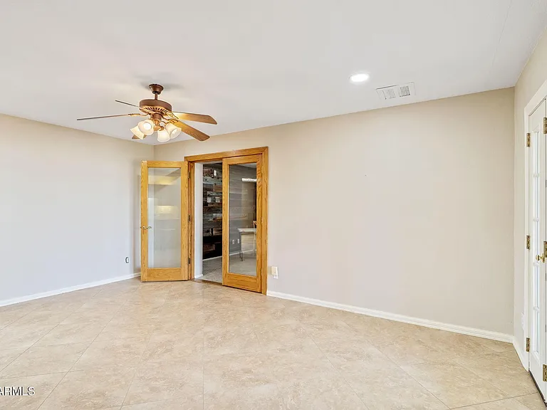 3007 N 84th Pl — Photo 27