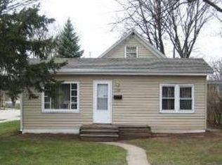 1148 Langlade Ave, Green Bay, WI 54304