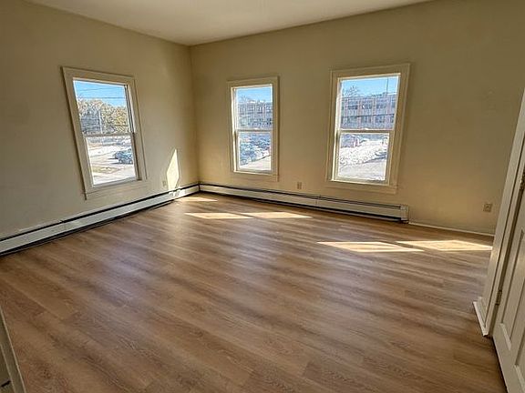 2nd image of 49 Summer St