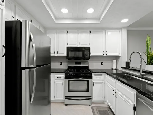 2904 Anawood Way, Spring Valley, CA 91978