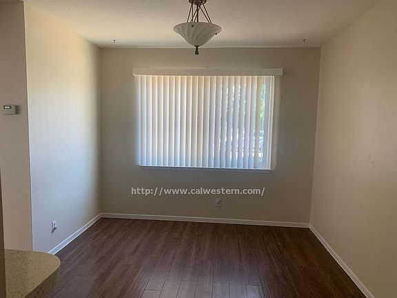3rd image of 1498 Pompey Dr