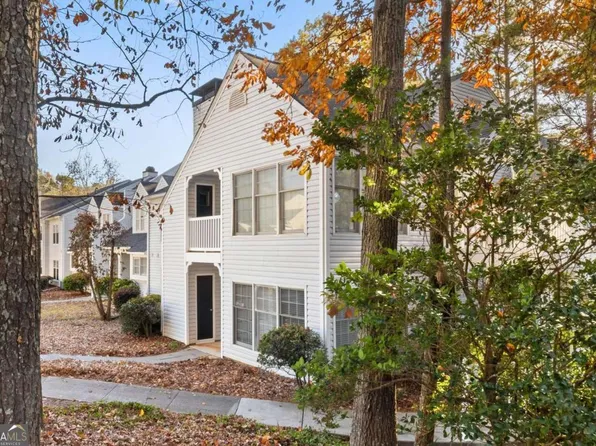 1121 Cannongate Xing SW, Marietta, GA 30064
