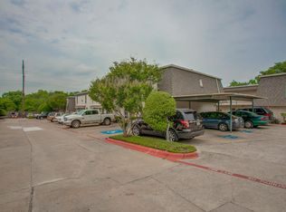 906 S Weatherred Dr, Richardson, TX 75080