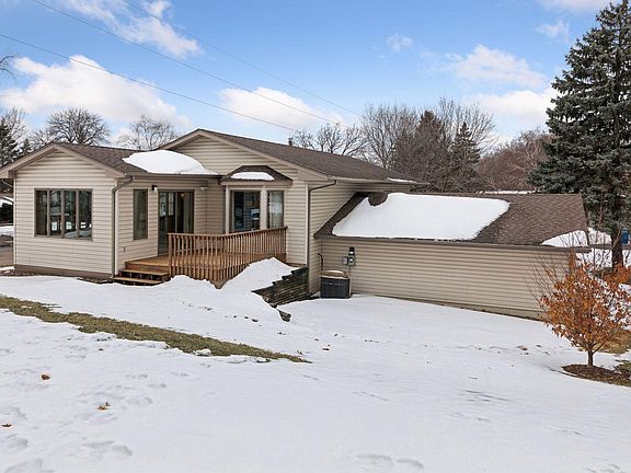 2nd image of 13725 Oakland Dr