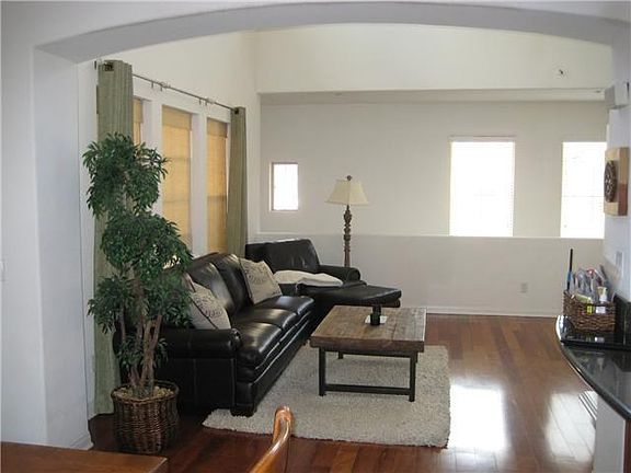 3rd image of 2673 Piantino Cir