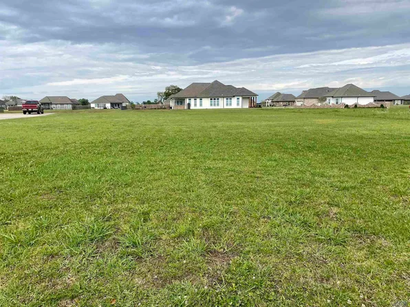 22 Sternfells Ct, Thibodaux, LA 70301
