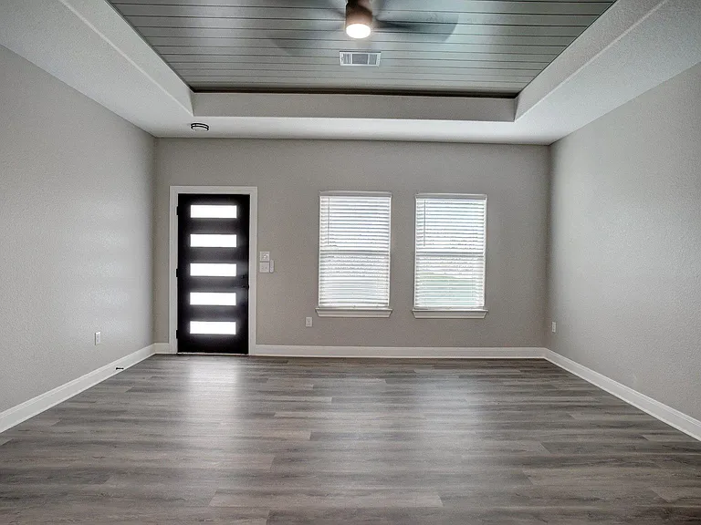 121 S Kanaio B Dr #B — Photo 3
