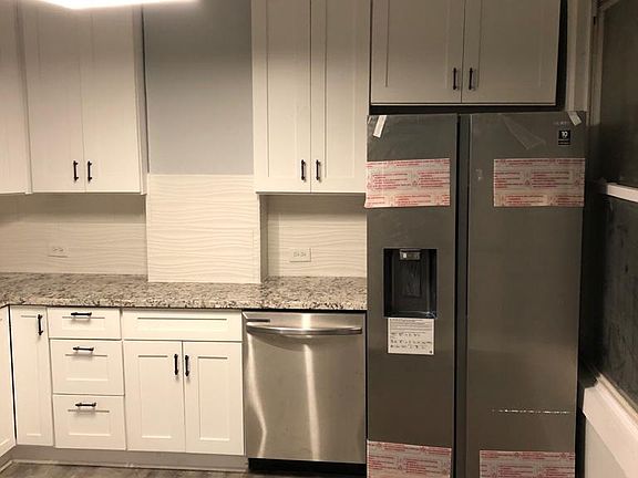 3rd image of 1652 W Hollywood Ave #2