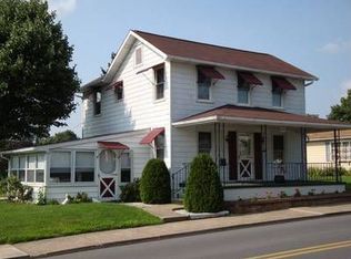 227 E 8th St, Watsontown, PA 17777
