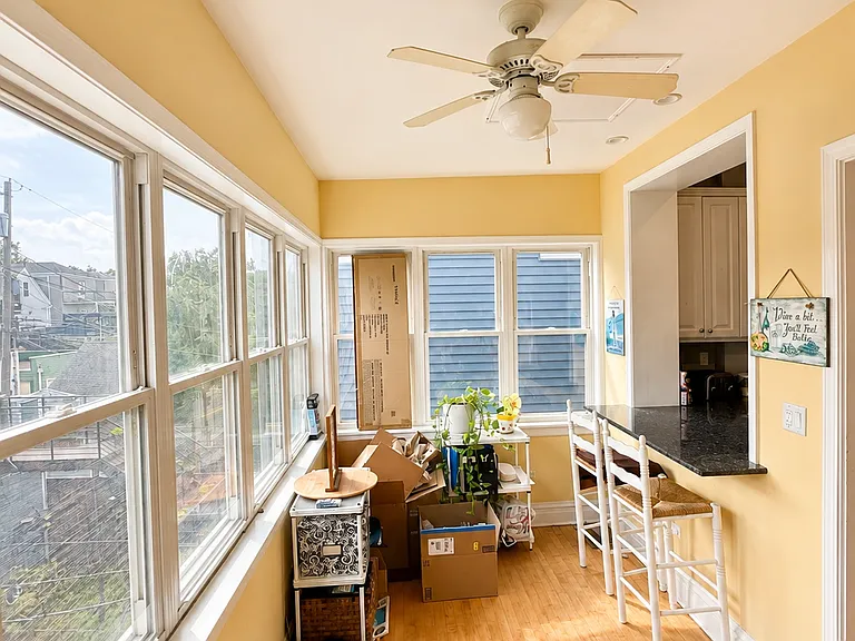 1425 W School St #2 — Photo 10