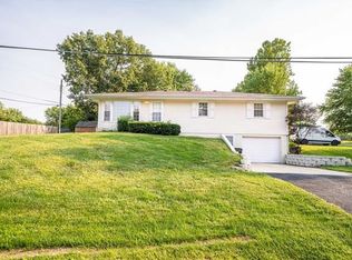 406 W Swenson Dr, Savannah, MO 64485