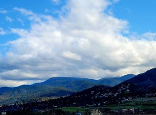 140 Orchard Ln, Ashland, OR 97520