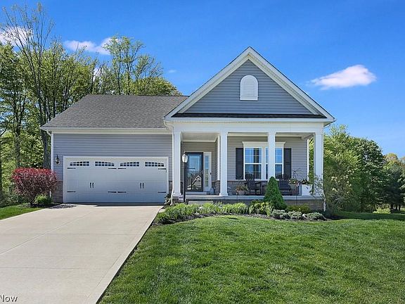 2nd image of 535 Sheffield Ct