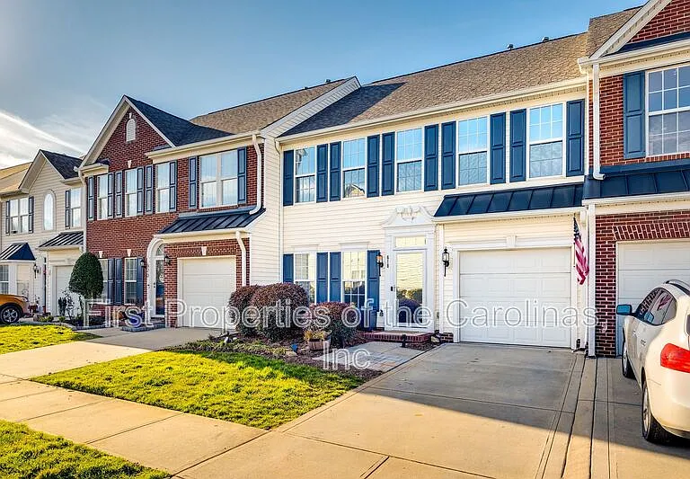 618 Bayou Cir — Photo 28