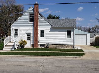 1014 Townsend St, Sycamore, IL 60178