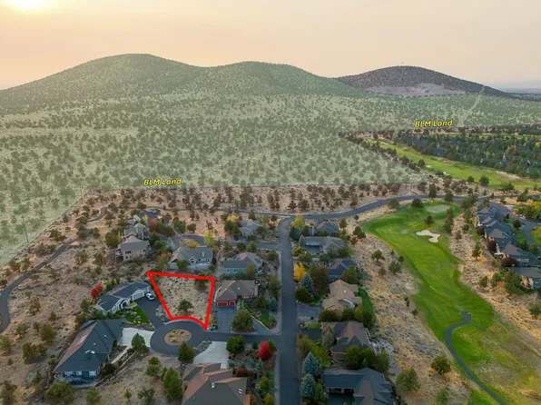 2255 Crossbill Ct, Redmond, OR 97756