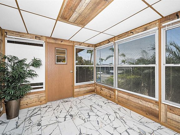 5th image of 7 MOUNTAIN LAUREL DRIVE