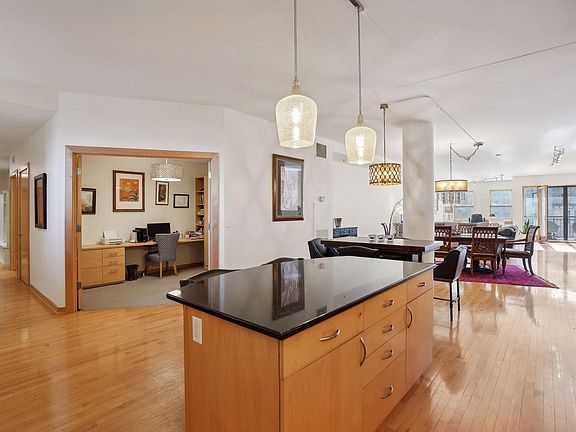5th image of 401 N 2nd St Unit 104