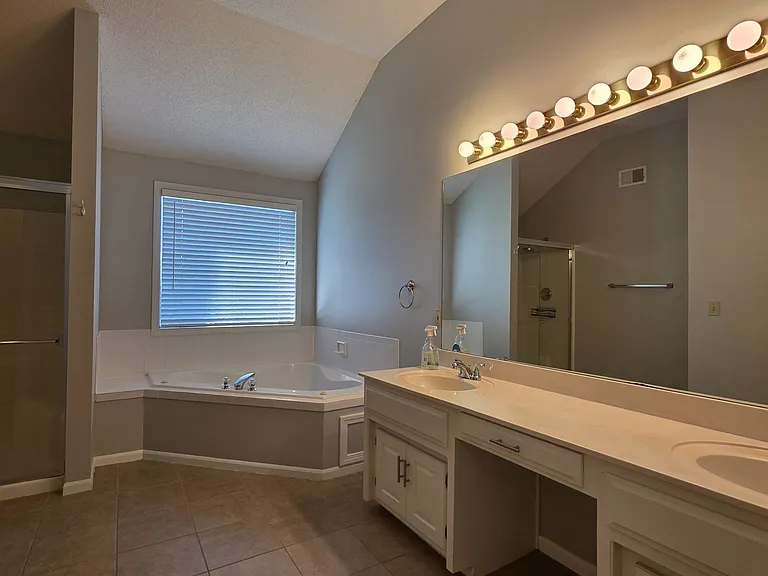 6400 W 155th Pl — Photo 18