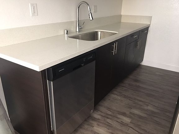 3rd image of 2204 S Beverly Glen Blvd APT 107