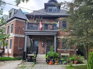 15 Highview Cres BASEMENT B1, Toronto, ON M6H2Y3
