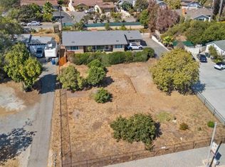 535 Civic Center Dr, Vista, CA 92084
