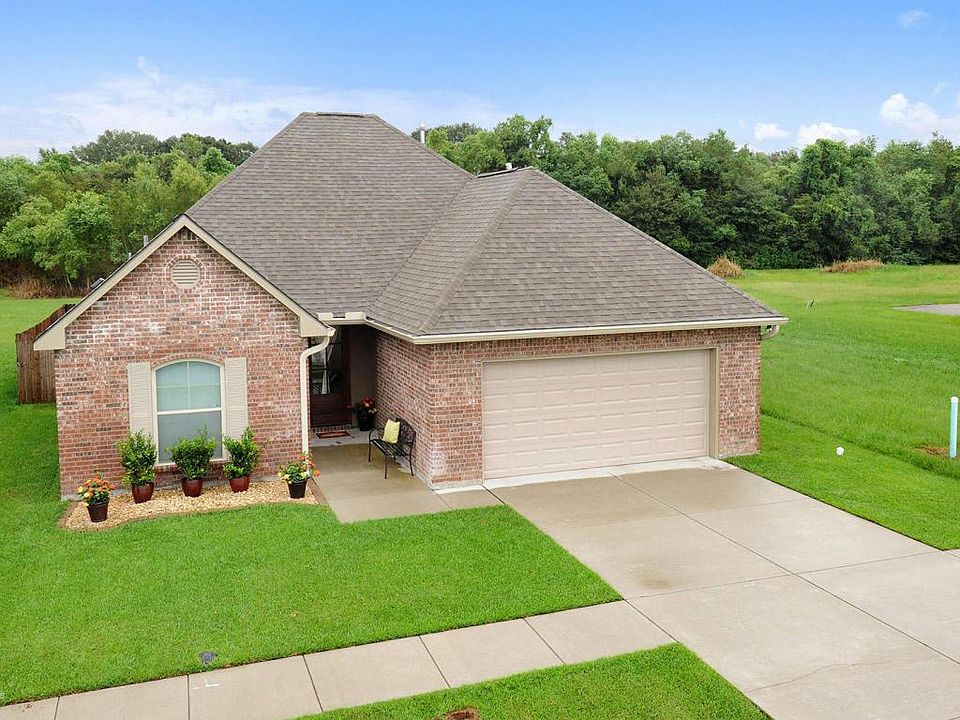 1st image of 502 Wisteria Bend Cir