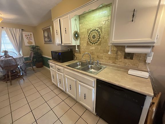 5th image of 3415 Brownbark Dr