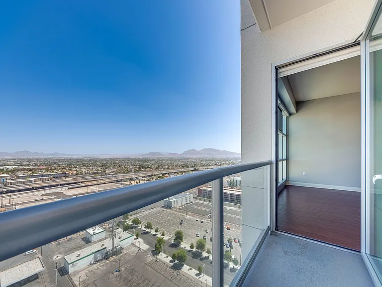 150 Las Vegas Blvd #2203 — Photo 22