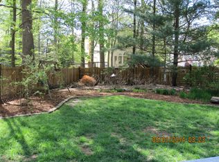 9206 Byron Ter, Burke, VA 22015