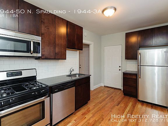 2nd image of 1944-50 N Spaulding Ave #1944-3A