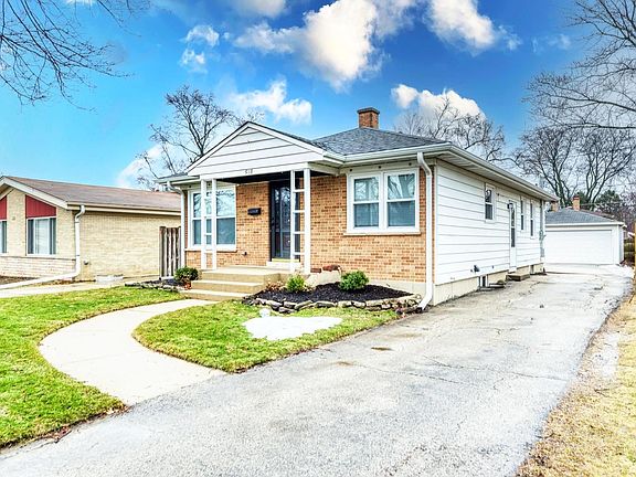 3rd image of 518 Leamington Ave