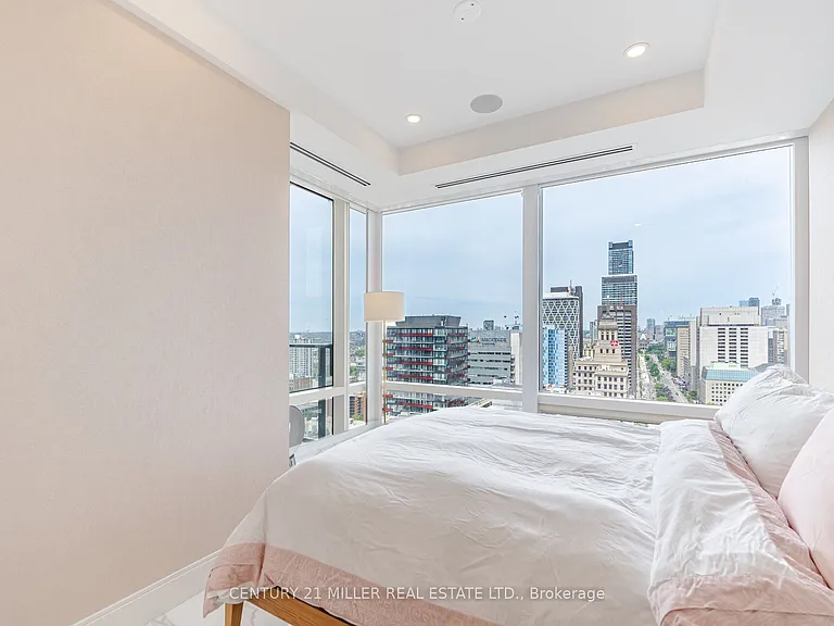 180 University Ave #2705 — Photo 40