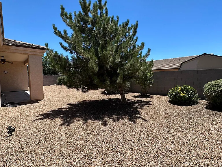 2020 Alan Ladd Dr — Photo 22