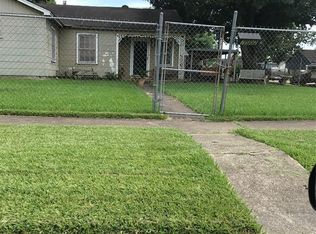 7502 Moss Rose St, Houston, TX 77012