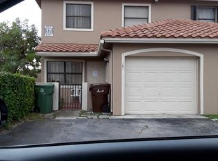 2530 W 60th Pl APT 101, Hialeah, FL 33016