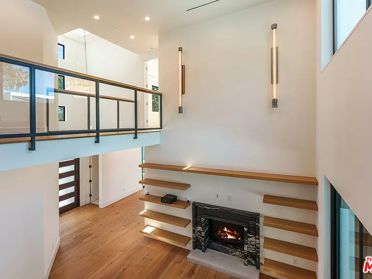 382 Aderno Way — Photo 24