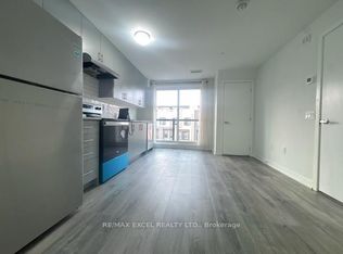 3401 Ridgeway Dr #403, Mississauga, ON L5L 0B9
