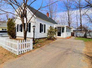 42 Bridge St, Berwick, ME 03901