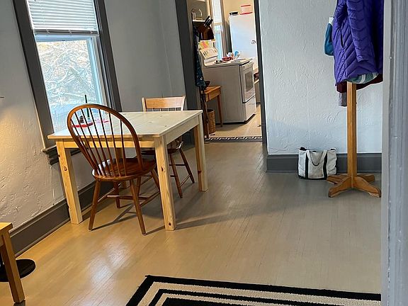 5th image of 221 E 18th Ave #2