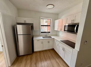 919 SW 6th St APT 3, Miami, FL 33130