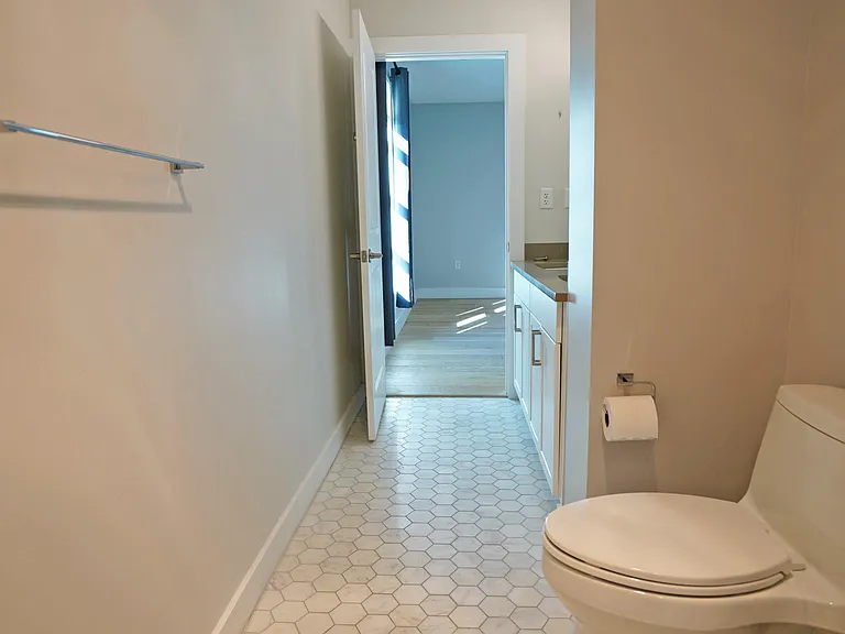1650 Commonwealth Ave #303 — Photo 11
