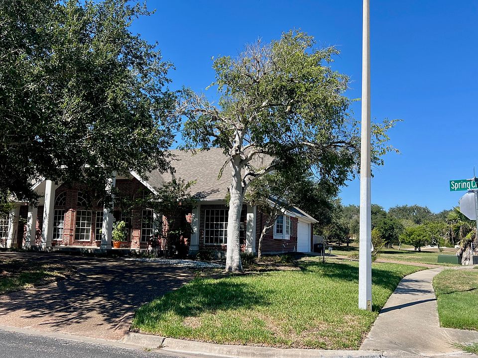 2nd image of 4325 Spring Creek Dr