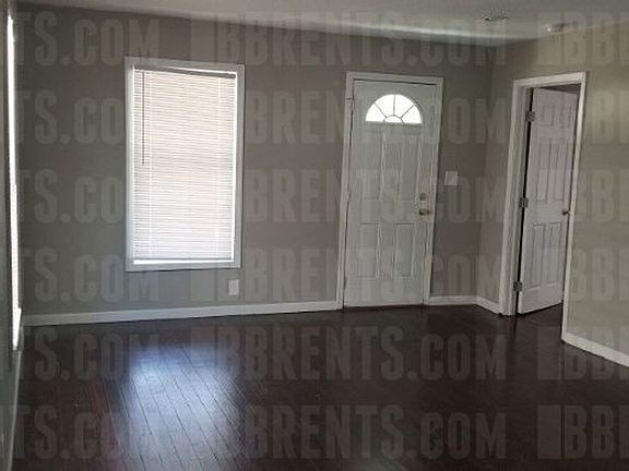 2nd image of 1314 Young St