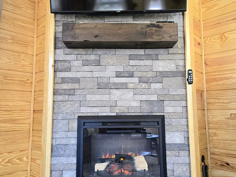 Mitchell Cv — Photo 11