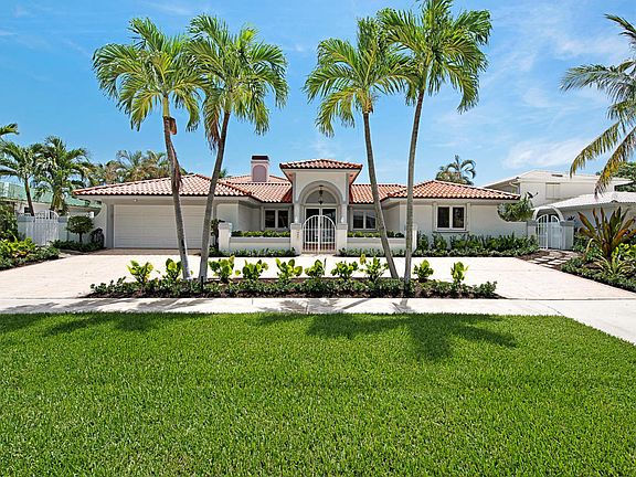 4th image of 744 Waterway Dr