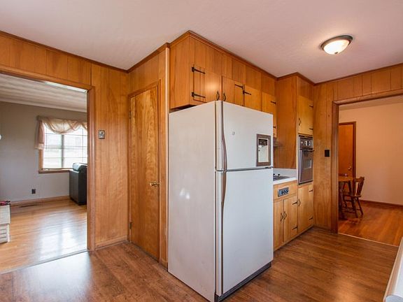 5th image of 512 Ventura Cir
